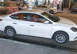 نیسان سێنترا